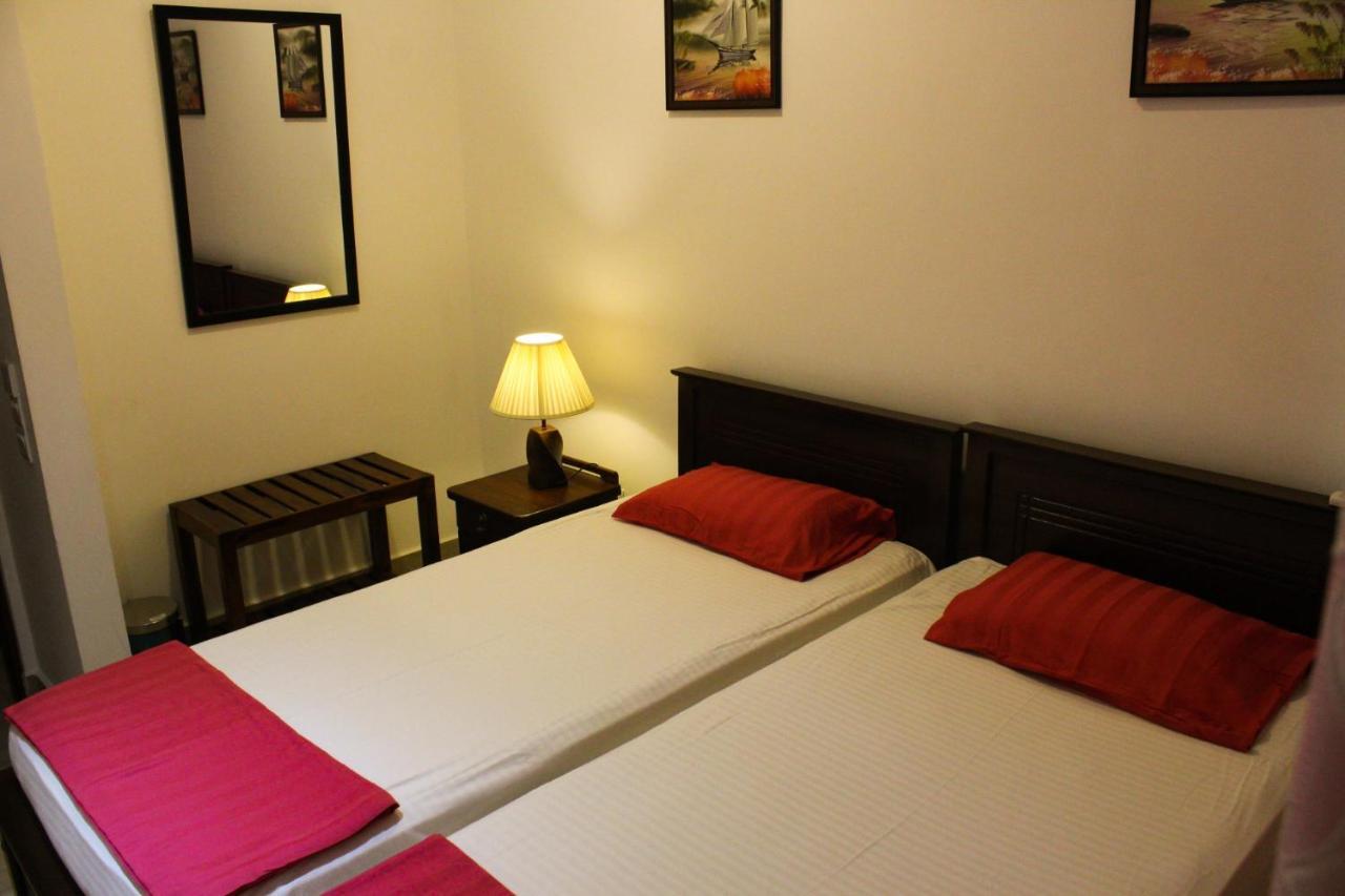 Dominic'S Best Dehiwala-Mount Lavinia Luaran gambar